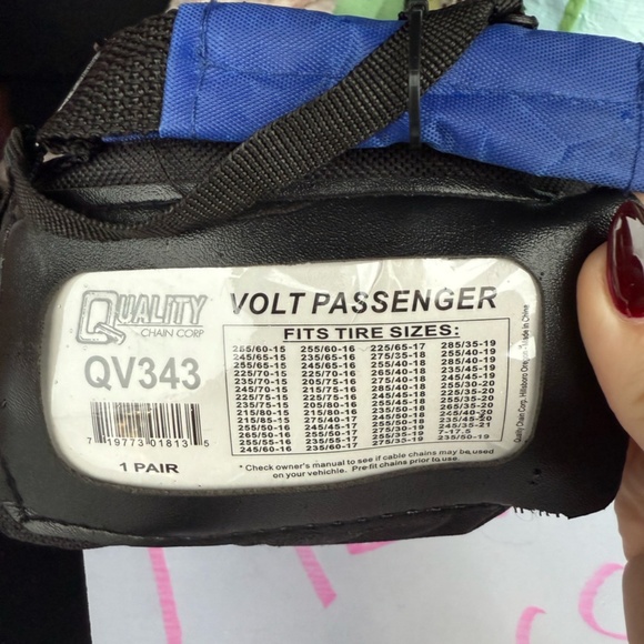 Unused Snow Chains QV343 - Quality Chain Corp. - Picture 2 of 4